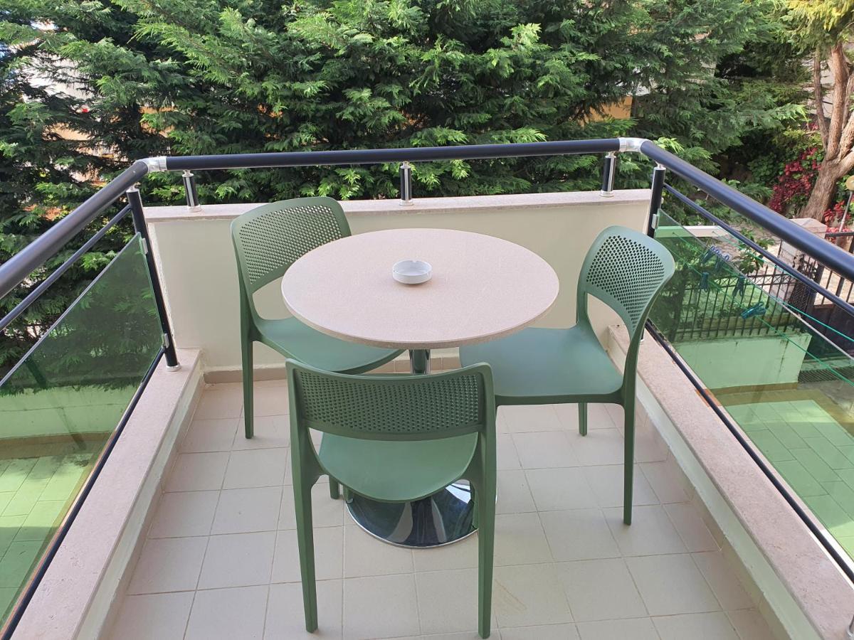Darla Sea View Apartment Влёра Экстерьер фото